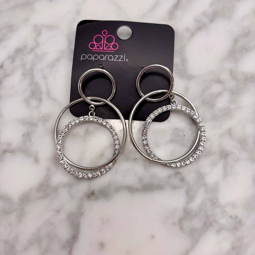 Metro Bliss Crystal Silvertone Earrings Paparazzi Chic Jewelry Boutique